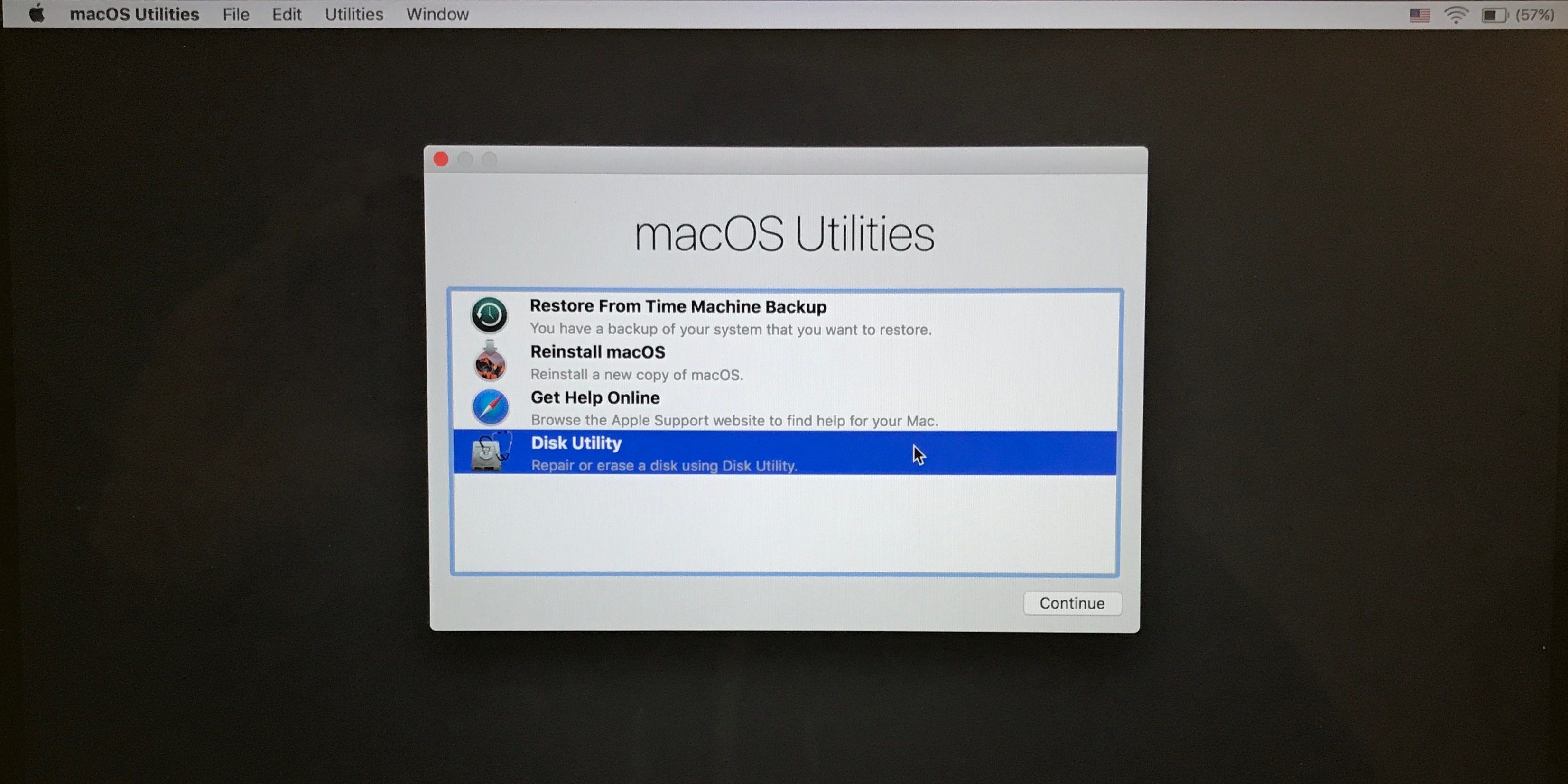 Изображение окна утилит macOS в macOS Recovery