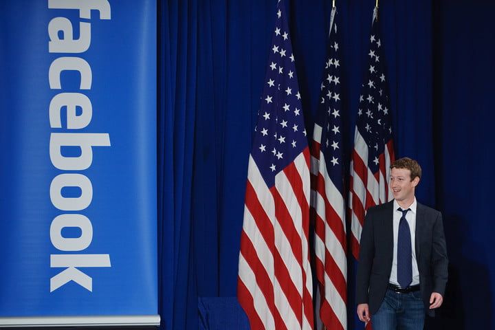 социальные медиа марки Zucerberg с американскими флагами